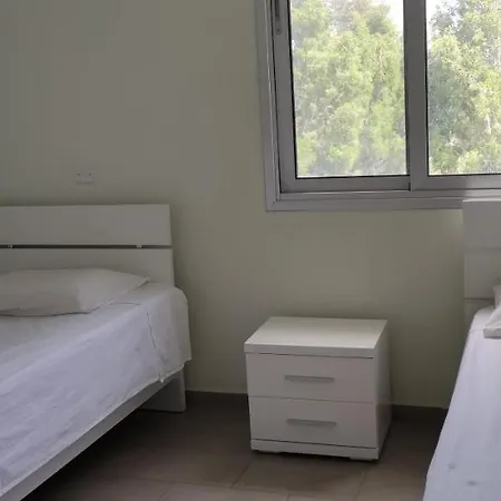 Village Villa, Cyprus, Salt-water Pool, 6 Bedrooms, Larnaca Villa