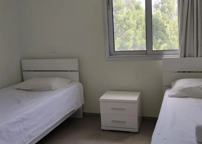 Village Villa, Cyprus, Salt-water Pool, 5 Bedrooms, Larnaca Villa