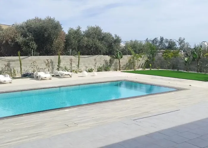 Village Villa, Cyprus, Salt-water Pool, 5 Bedrooms, Larnaca Villa Kiti