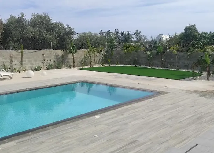 Village Villa, Cyprus, Salt-water Pool, 5 Bedrooms, Larnaca * Kiti