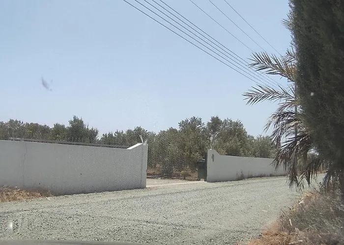 Village Villa, Cyprus, Salt-water Pool, 5 Bedrooms, Larnaca Villa