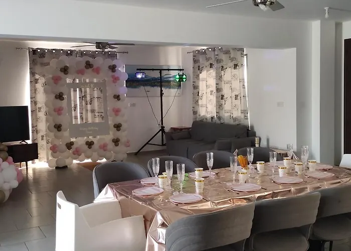 Villa Village Villa, Cyprus, Salt-water Pool, 5 Bedrooms, Larnaca